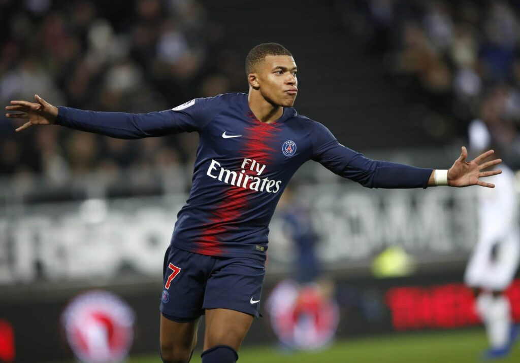 Mbappe, Haaland, Foden - Ai là Cầu thủ xuất sắc nhất C1